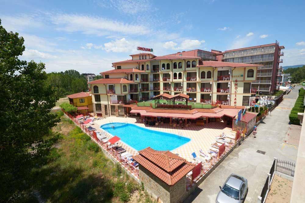 Hotel Smolyan Солнечный берег Экстерьер фото