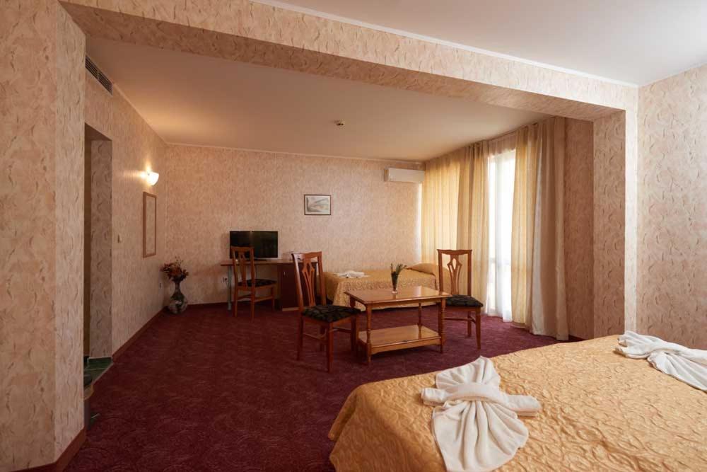 Hotel Smolyan Солнечный берег Экстерьер фото